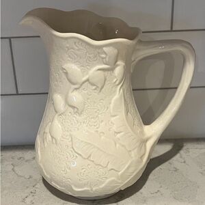I. Godinger & Co Pitcher
Cream Color Vintage